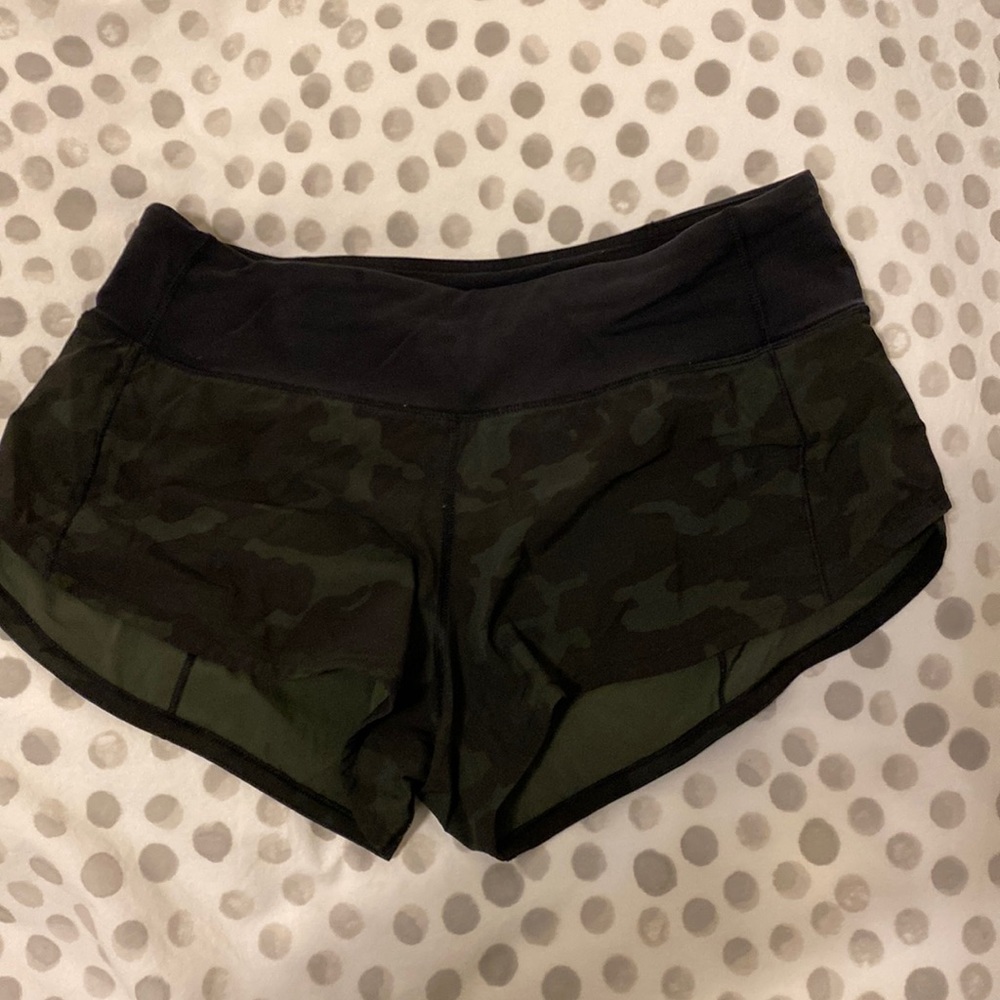 Lululemon shorts in great condition